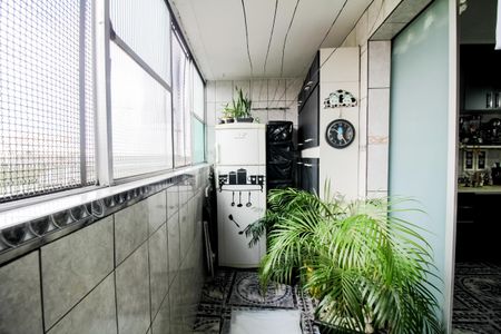 Apartamento à venda com 70m², 1 quarto e sem vaga Apartamento à venda com 70m², 1 quarto e sem vagaÁrea de Serviço