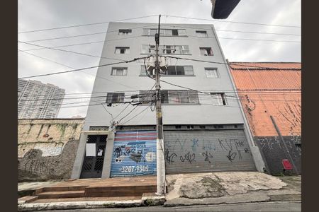 Apartamento à venda com 70m², 1 quarto e sem vaga Apartamento à venda com 70m², 1 quarto e sem vagaPlaca instalada