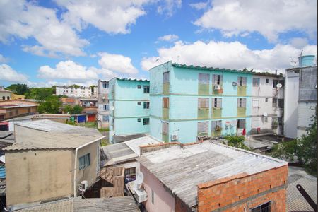 Sala - Vista de apartamento para alugar com 2 quartos, 47m² em Rubem Berta, Porto Alegre