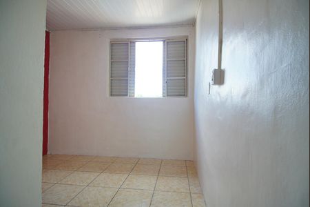 Sala de apartamento para alugar com 2 quartos, 47m² em Rubem Berta, Porto Alegre