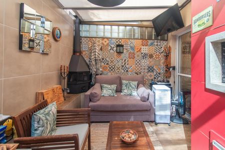 Casa de condomínio à venda com 110m², 3 quartos e 2 vagas Casa de condomínio à venda com 110m², 3 quartos e 2 vagasChurrasqueira