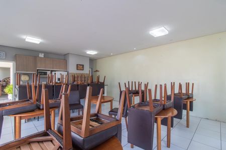 Casa de condomínio à venda com 110m², 3 quartos e 2 vagas Casa de condomínio à venda com 110m², 3 quartos e 2 vagasÁrea comum - Salão de festas