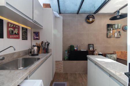 Casa de condomínio à venda com 110m², 3 quartos e 2 vagas Casa de condomínio à venda com 110m², 3 quartos e 2 vagasÁrea de Serviço