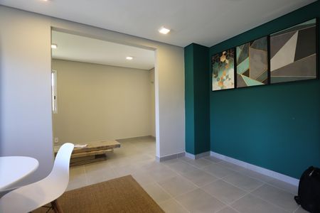 Apartamento para alugar com 33m², 2 quartos e sem vagaÁrea comum - Salão de festas