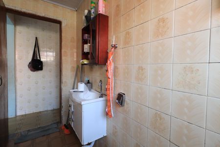 Casa à venda com 261m², 5 quartos e 3 vagasBanheiro casa 3