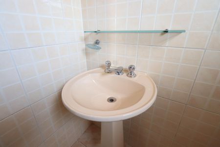 Casa à venda com 261m², 5 quartos e 3 vagasBanheiro