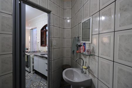 Casa à venda com 261m², 5 quartos e 3 vagasBanheiro Casa 2