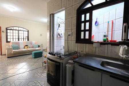 Casa à venda com 261m², 5 quartos e 3 vagasCozinha Casa 2