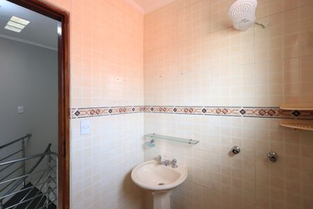 Casa à venda com 261m², 5 quartos e 3 vagasBanheiro