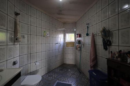 Casa à venda com 261m², 5 quartos e 3 vagasBanheiro 2 Casa 2