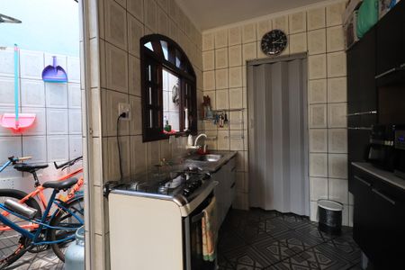 Casa à venda com 261m², 5 quartos e 3 vagasCozinha Casa 2