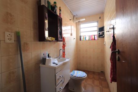 Casa à venda com 261m², 5 quartos e 3 vagasBanheiro casa 3