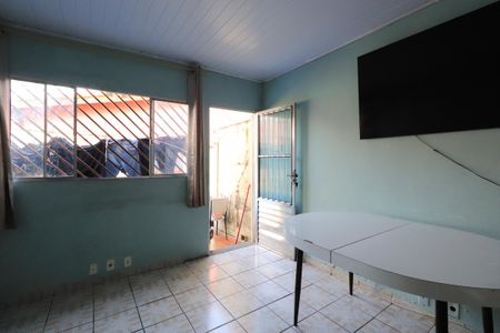 Casa à venda com 261m², 5 quartos e 3 vagasSala casa 3