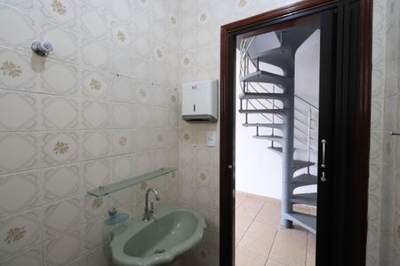 Casa à venda com 261m², 5 quartos e 3 vagasLavabo