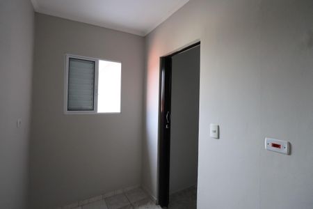 Casa à venda com 261m², 5 quartos e 3 vagasQuarto 1