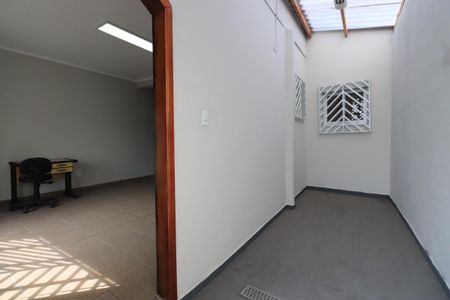 Casa à venda com 261m², 5 quartos e 3 vagasEntrada