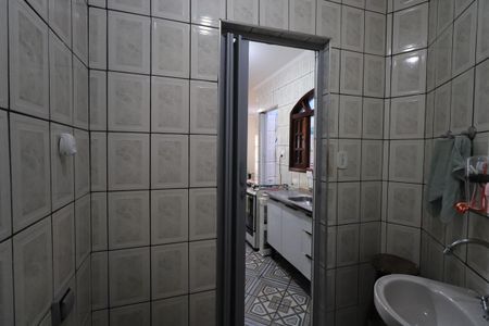 Casa à venda com 261m², 5 quartos e 3 vagasBanheiro Casa 2