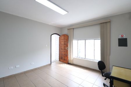 Casa à venda com 261m², 5 quartos e 3 vagasSala