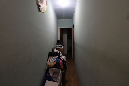 Casa à venda com 261m², 5 quartos e 3 vagasCorredor