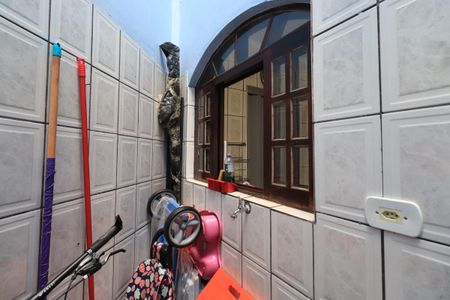 Casa à venda com 261m², 5 quartos e 3 vagasÁrea de Serviço Casa 2