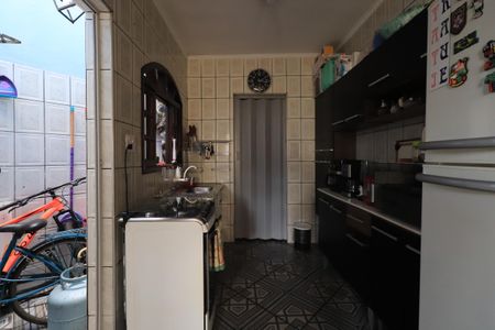 Casa à venda com 261m², 5 quartos e 3 vagasCozinha Casa 2