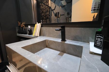 Apartamento à venda com 63m², 2 quartos e 1 vagaBanheiro Social