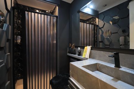 Apartamento à venda com 63m², 2 quartos e 1 vagaBanheiro Social