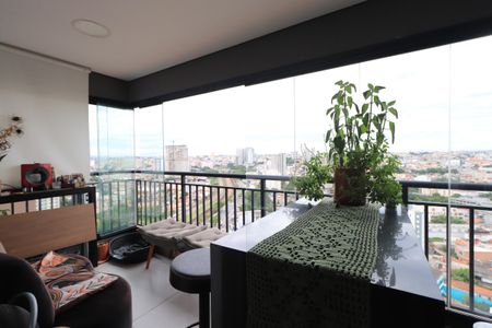 Apartamento à venda com 63m², 2 quartos e 1 vagaSacada