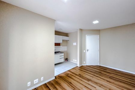 Apartamento à venda com 44m², 2 quartos e 1 vaga Apartamento à venda com 44m², 2 quartos e 1 vagaSala