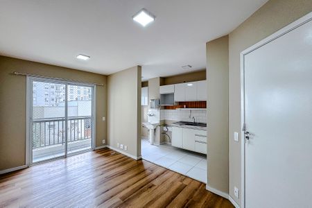 Apartamento à venda com 44m², 2 quartos e 1 vaga Apartamento à venda com 44m², 2 quartos e 1 vagaSala