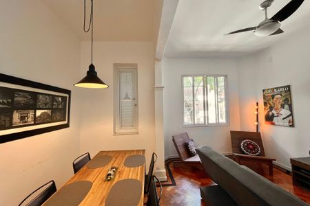 Apartamento à venda com 67m², 1 quarto e sem vaga