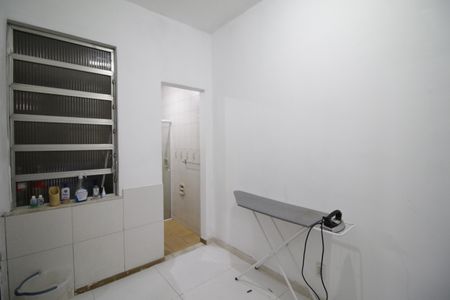 Casa à venda com 140m², 3 quartos e 1 vagaÁrea de Serviço