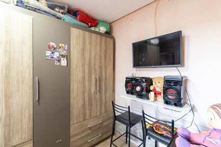 Quarto de apartamento para alugar com 1 quarto, 21m² em Conjunto Residencial José Bonifácio, São Paulo