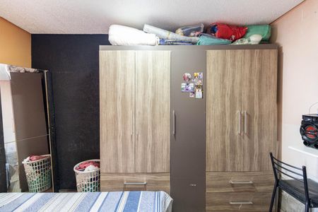 Quarto de apartamento para alugar com 1 quarto, 21m² em Conjunto Residencial José Bonifácio, São Paulo