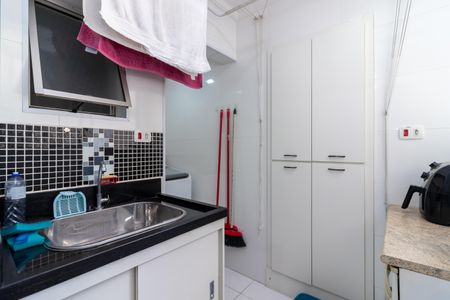 Apartamento à venda com 70m², 3 quartos e 1 vaga Apartamento à venda com 70m², 3 quartos e 1 vagaÁrea de Serviço