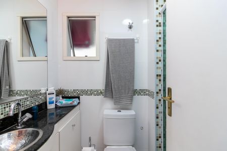 Apartamento à venda com 70m², 3 quartos e 1 vaga Apartamento à venda com 70m², 3 quartos e 1 vagaBanheiro 2