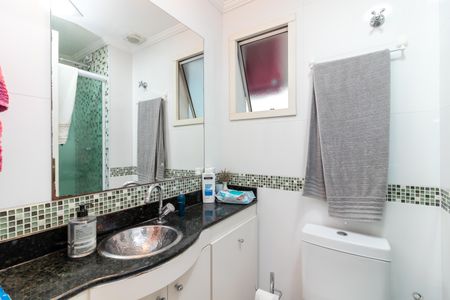 Apartamento à venda com 70m², 3 quartos e 1 vaga Apartamento à venda com 70m², 3 quartos e 1 vagaBanheiro 2