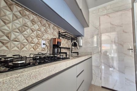 Apartamento à venda com 53m², 2 quartos e 1 vaga Apartamento à venda com 53m², 2 quartos e 1 vagaCozinha