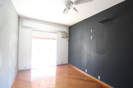 Casa de condomínio à venda com 360m², 3 quartos e 3 vagasQuarto 2