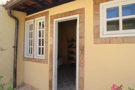 Casa de condomínio à venda com 360m², 3 quartos e 3 vagasQuintal - Quarto