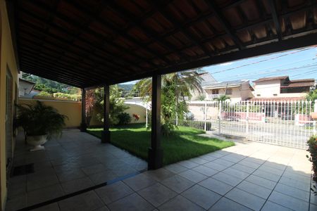 Casa de condomínio à venda com 360m², 3 quartos e 3 vagasFrente da casa