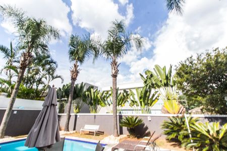 Casa de condomínio para alugar com 360m², 4 quartos e 6 vagas Casa de condomínio para alugar com 360m², 4 quartos e 6 vagasPiscina