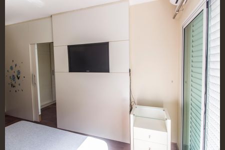 Suíte master de casa de condomínio para alugar com 4 quartos, 360m² em Residencial 18 do Forte, Santana de Parnaíba