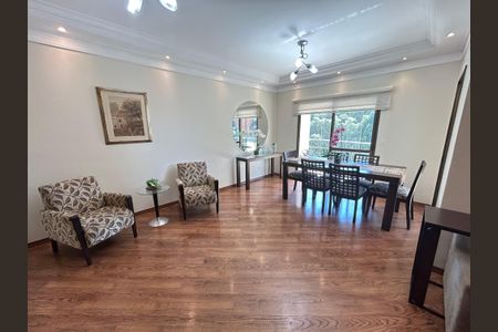 Apartamento à venda com 136m², 3 quartos e 4 vagas Apartamento à venda com 136m², 3 quartos e 4 vagasSala