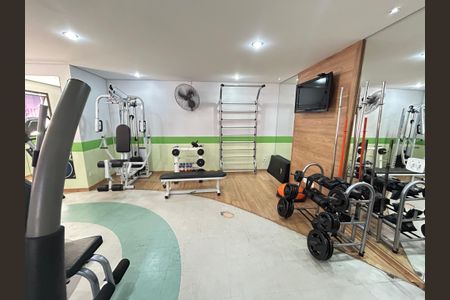 Apartamento à venda com 136m², 3 quartos e 4 vagas Apartamento à venda com 136m², 3 quartos e 4 vagasÁrea comum - Academia