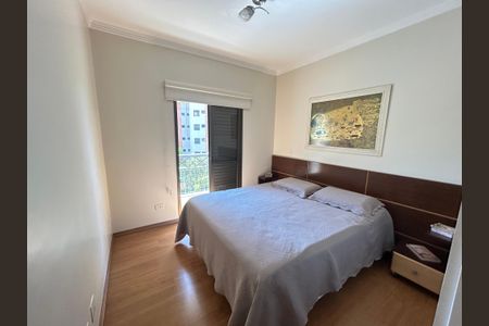 Apartamento à venda com 136m², 3 quartos e 4 vagas Apartamento à venda com 136m², 3 quartos e 4 vagasQuarto Suíte 3