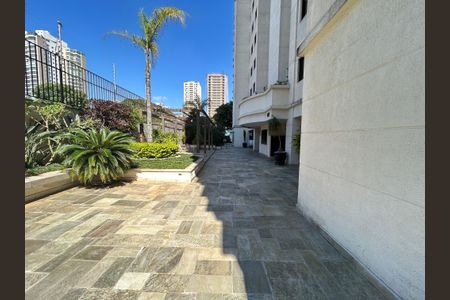 Apartamento à venda com 136m², 3 quartos e 4 vagas Apartamento à venda com 136m², 3 quartos e 4 vagasÁrea comum