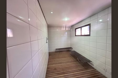 Apartamento à venda com 136m², 3 quartos e 4 vagas Apartamento à venda com 136m², 3 quartos e 4 vagasSauna