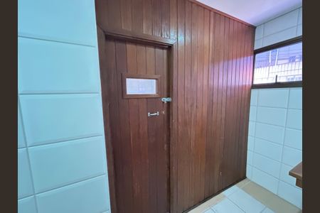 Apartamento à venda com 136m², 3 quartos e 4 vagas Apartamento à venda com 136m², 3 quartos e 4 vagasSauna