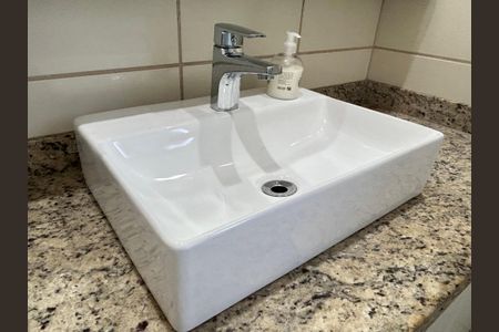 Apartamento à venda com 136m², 3 quartos e 4 vagas Apartamento à venda com 136m², 3 quartos e 4 vagasBanheiro da Suíte 3